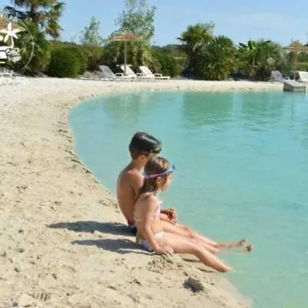 Κάμπινγκ 3 Etoiles - Parc Aquatique - Eehagb Châtelaillon-Plage