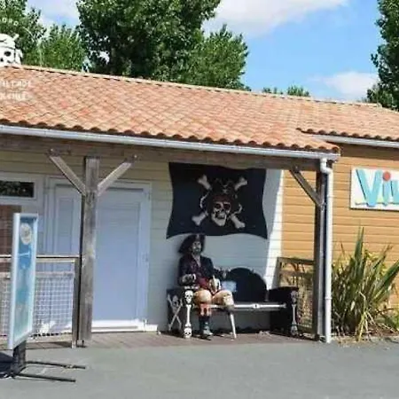Campingplads 3 Etoiles - Parc Aquatique - Eehagb *