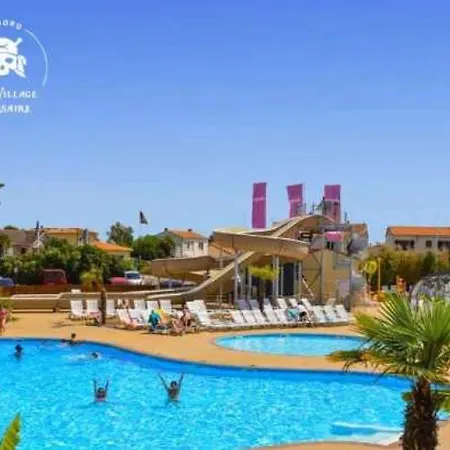 אתר קמפינג 3 Etoiles - Parc Aquatique - Eehagb